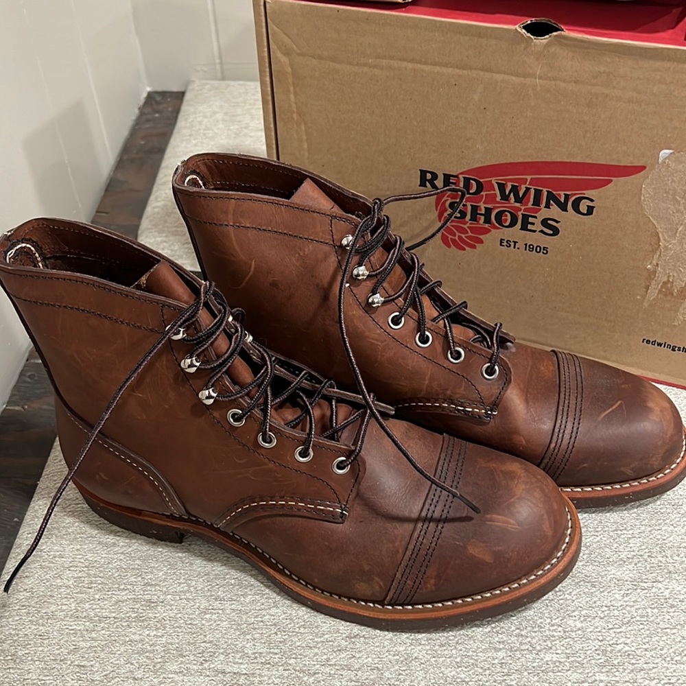 Red Wing Mens Boots 9.5